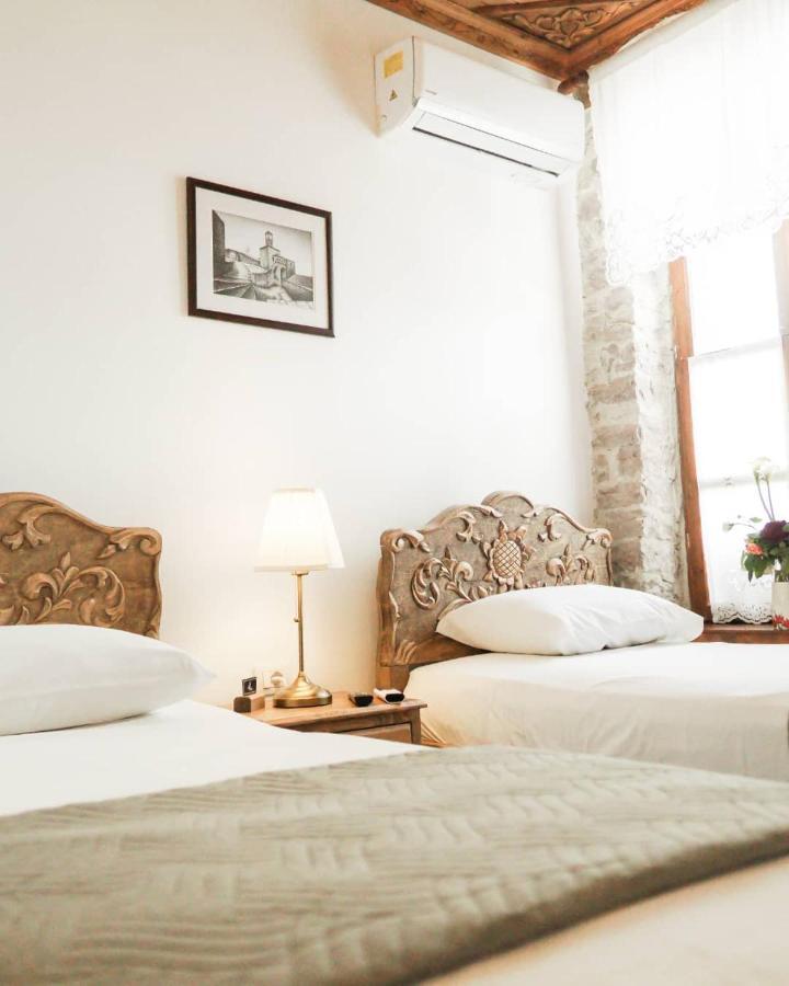 4Rooms Hotel Gjirokastër Buitenkant foto