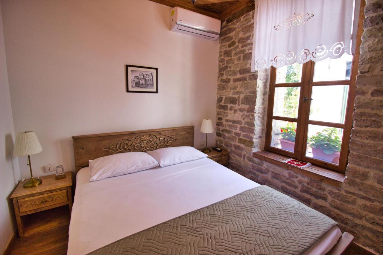 4Rooms Hotel Gjirokastër Buitenkant foto