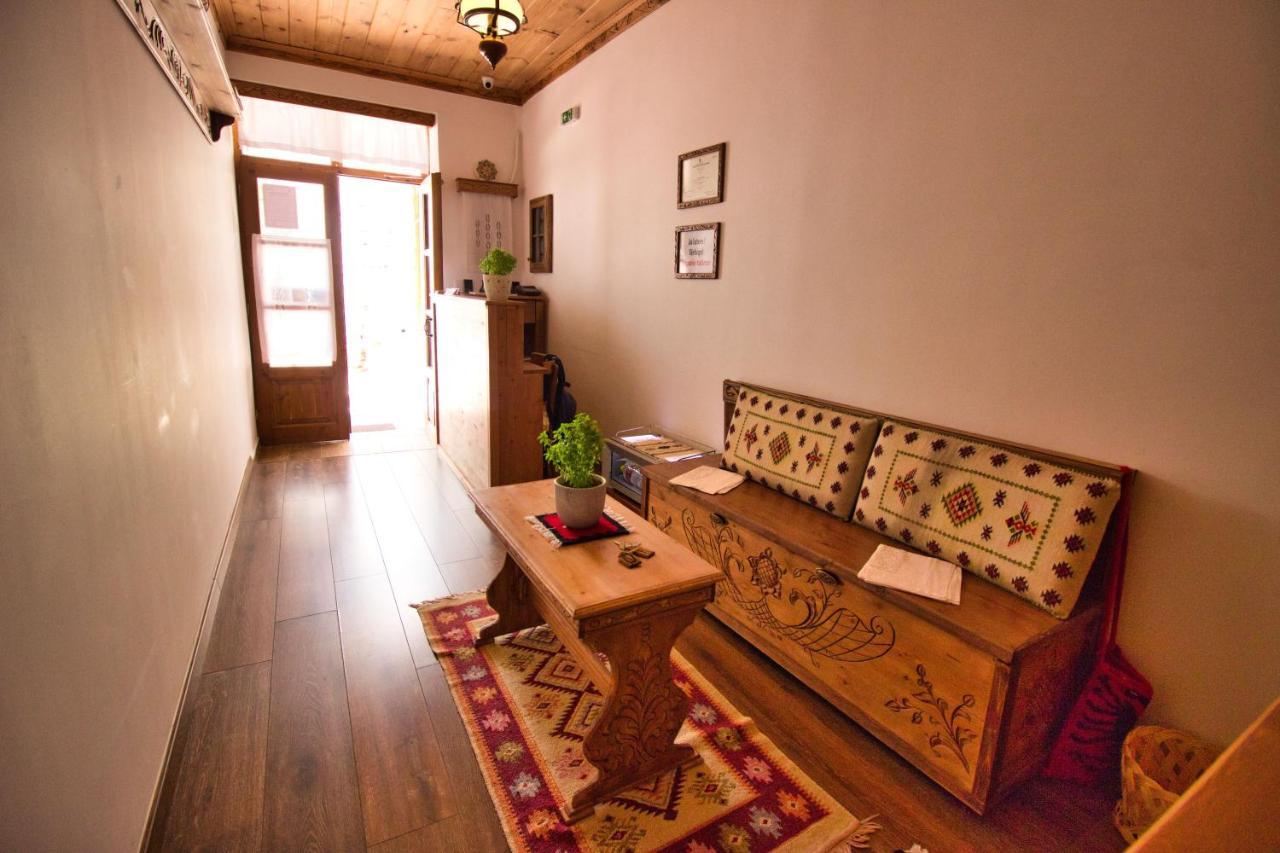 4Rooms Hotel Gjirokastër Buitenkant foto