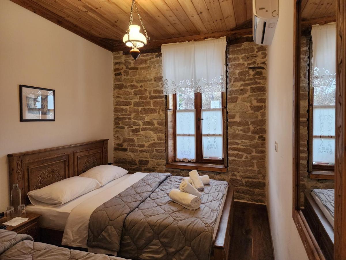 4Rooms Hotel Gjirokastër Buitenkant foto