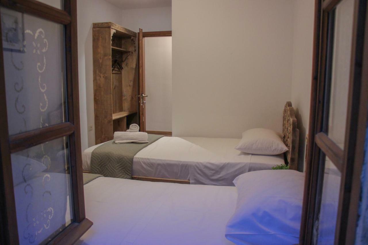 4Rooms Hotel Gjirokastër Buitenkant foto