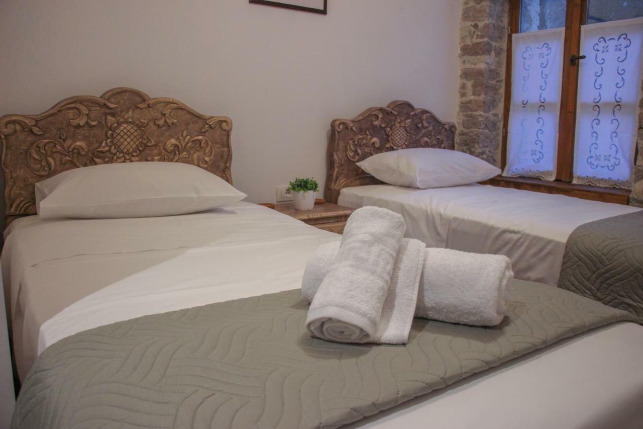 4Rooms Hotel Gjirokastër Buitenkant foto