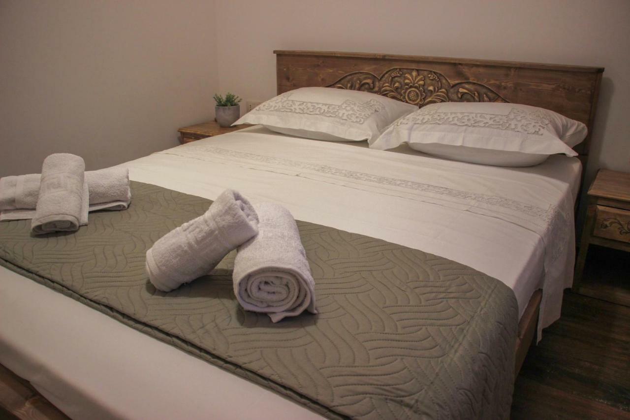 4Rooms Hotel Gjirokastër Buitenkant foto