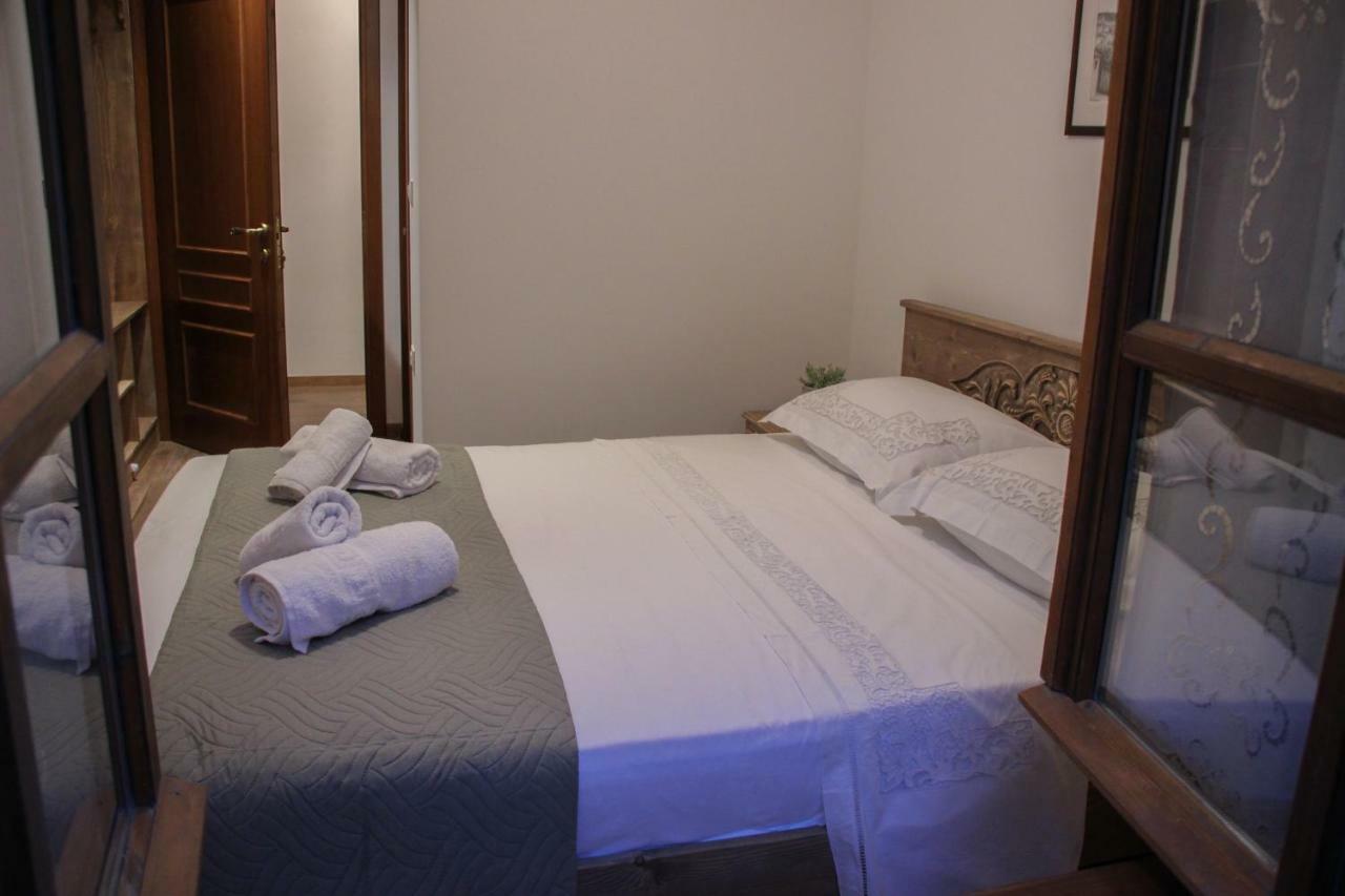 4Rooms Hotel Gjirokastër Buitenkant foto